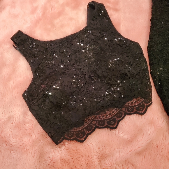 B Darlin sequin skirt set - Picture 4 of 8